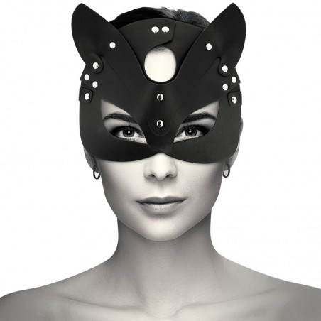 Masque catwoman cuir vegan porté