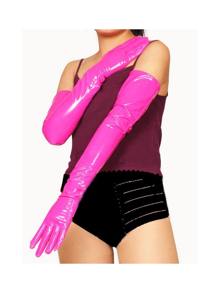 Longs gants vinyle rose portés