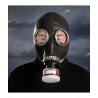 Masque à gaz latex noir avec filtre vu de face porté